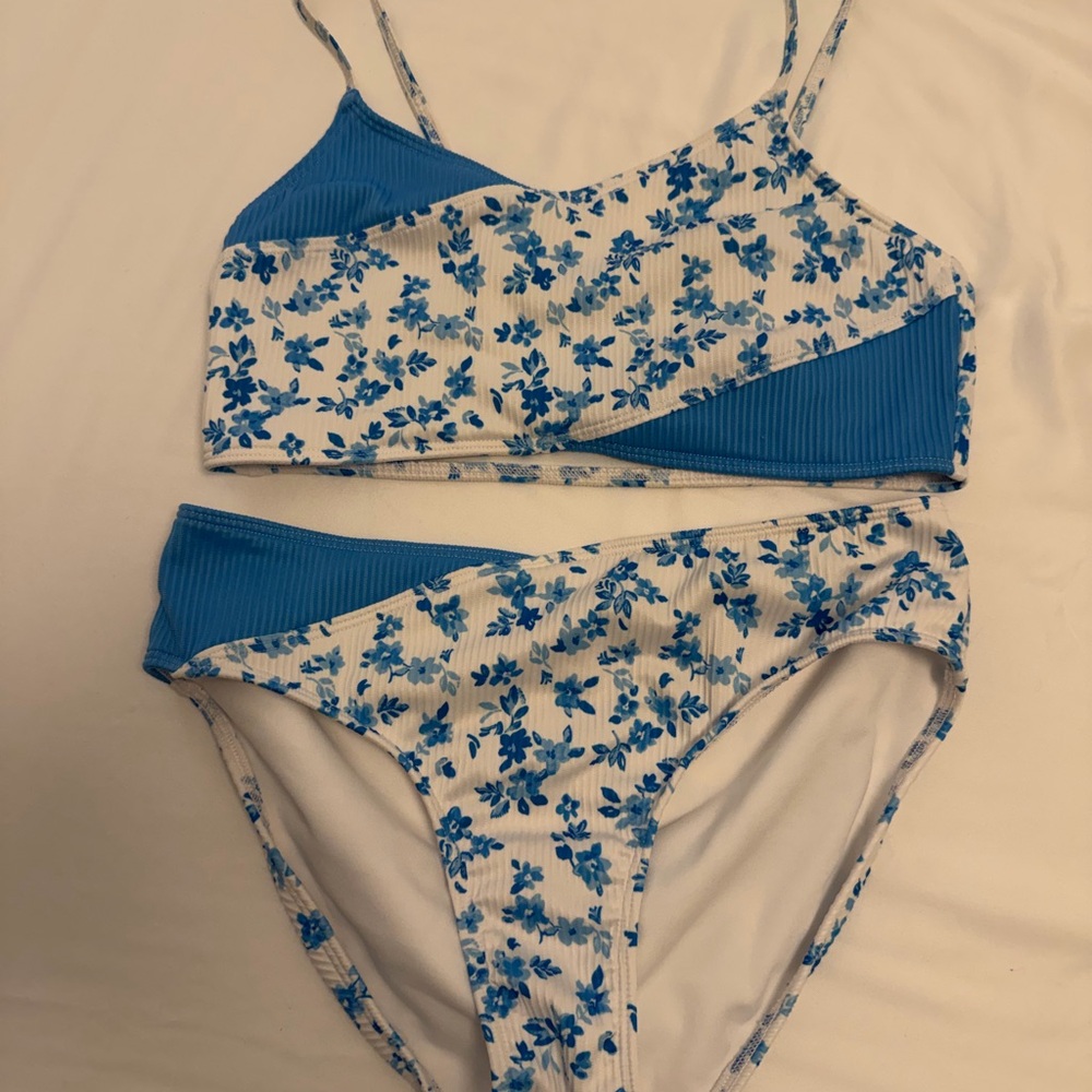 abercrombie kids White Bikini Set with Blue Floral Print